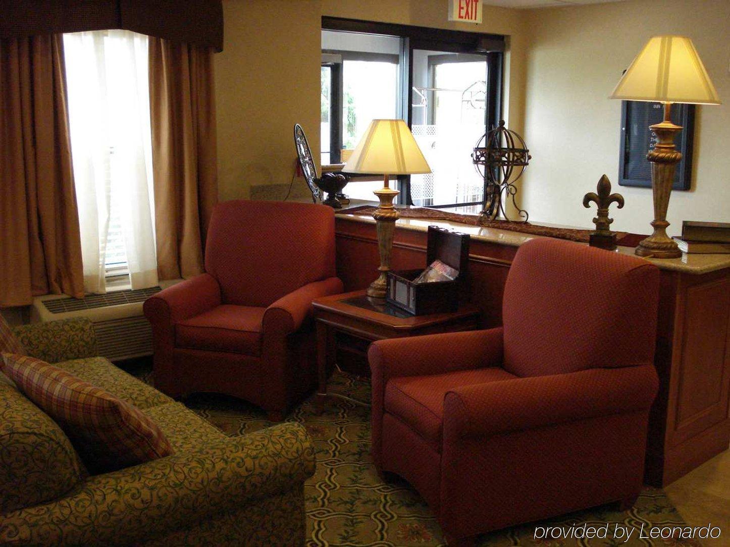 Hampton Inn Mansfield/Ontario Interior photo